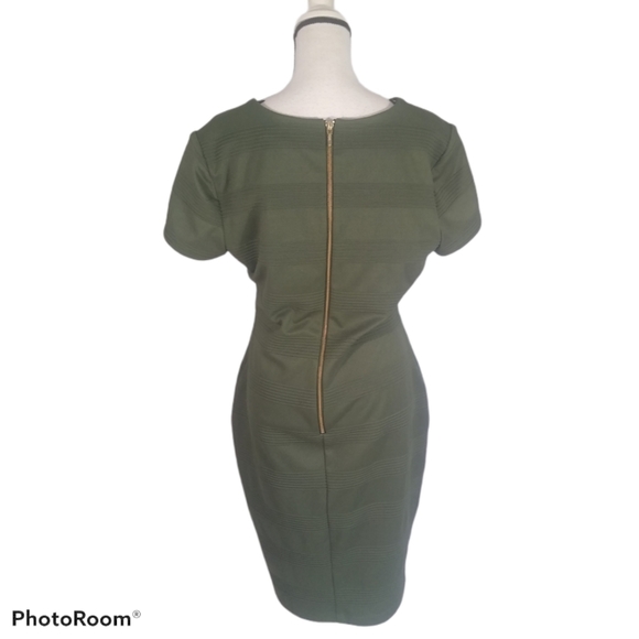 Bisou Bisou fitted short sleeve dress sz 16 - Picture 3 of 7